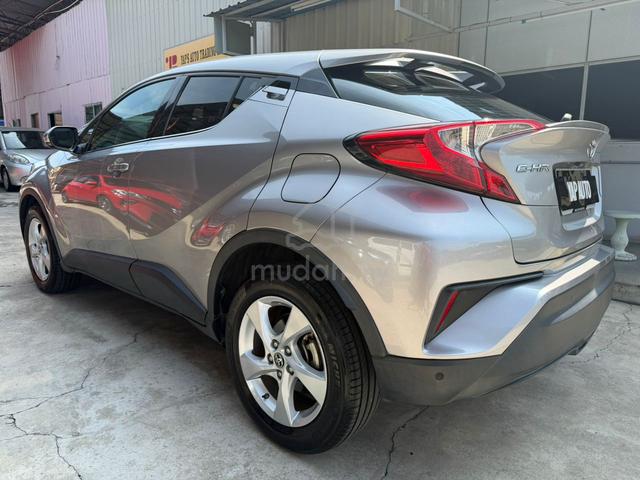 Toyota C-HR 1.8 l Year 2018 l Low Mileage l SUV - 2