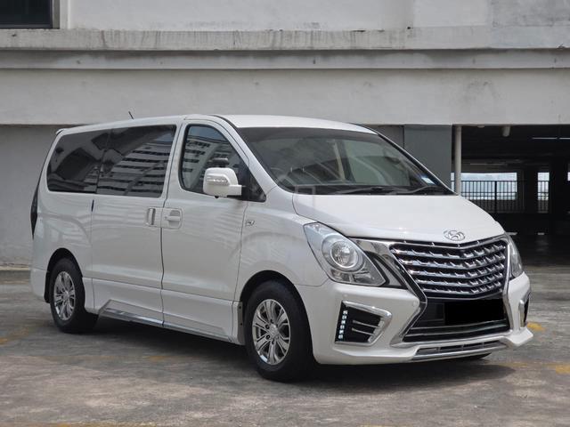 Hyundai GRAND STAREX 2.5 ROYALE 12 Seater MPV - 1