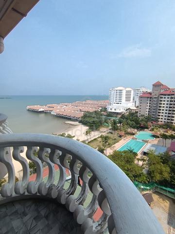Penthouse Glory Beach Resort Port Dickson 1