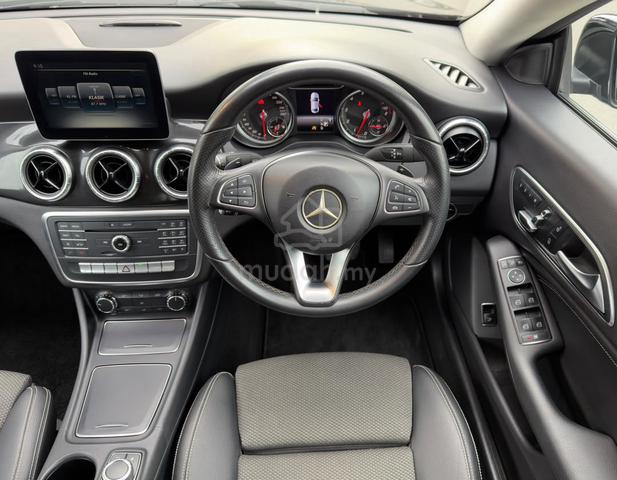 2017 Mercedes Benz CLA180 1.6 AMG (A) - 5