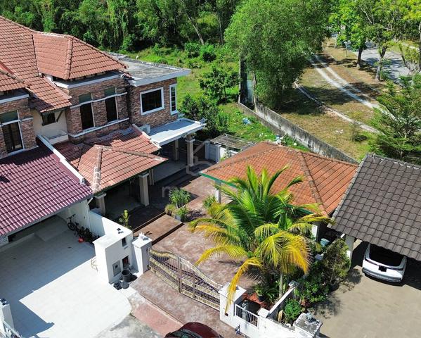CORNER LOT| BIG CAR PORCH 2-Sty Bandar Nusaputra, Puchong 1