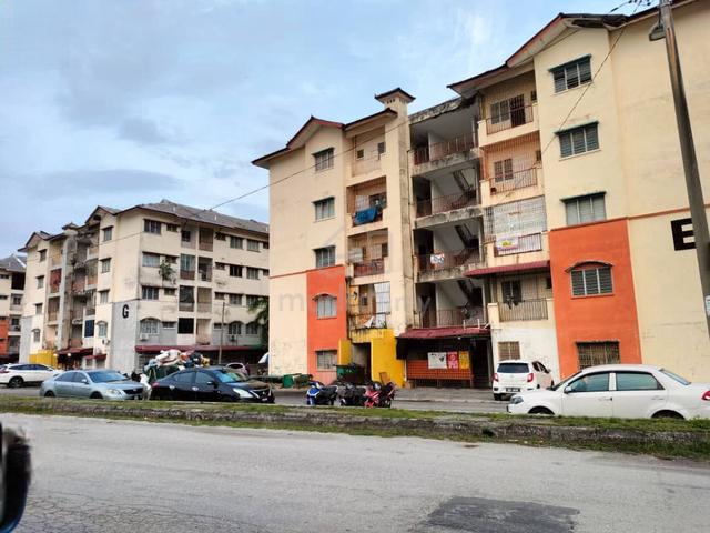 Panorama Lapangan Perdana 1