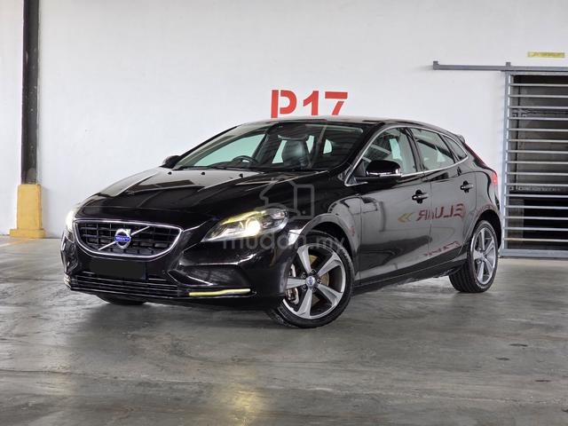 2017 Volvo V40 2.0 T5 DRIVE E FACELIFT (A) - 1