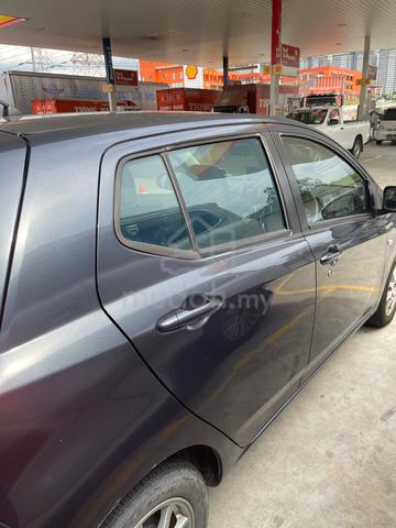 2016 Perodua AXIA 1.0 G (A) FULL LOAN BOLEH - 3