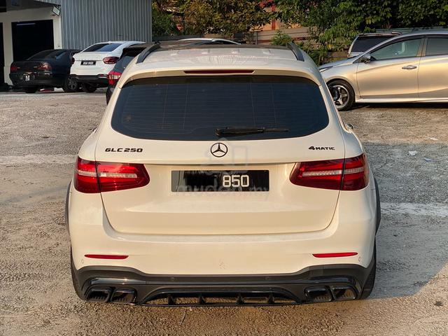 2019 Mercedes Benz GLC250 2.0 4MATIC FREE WARRANTY - 4