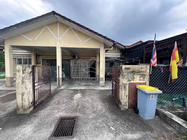 [open Facing] Single Storey Terrace Taman Amanah Jenjarom Banting 1