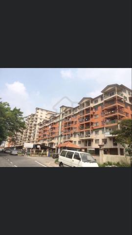 Golden Villa 1