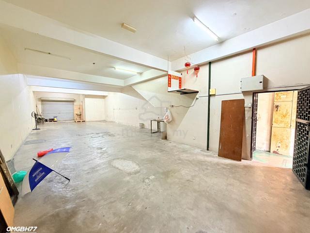 Kampung Jawa 2 Storey Shoplot 22x75 Basic Unit & Ready To Move In 1