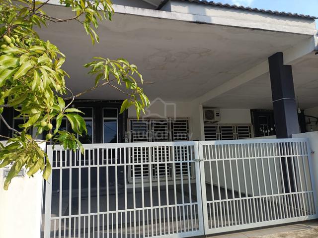 Bilik Untuk Disewa 1