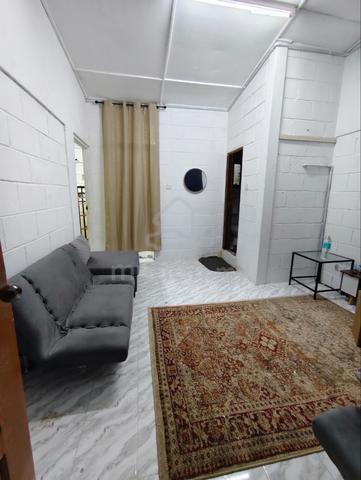Flat Bayam (Belakang KPJ PERDANA) 1