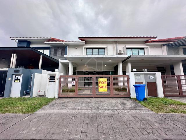 Two Storey Superlink House. Seksyen 35 Pentas 2, Alam Impian 1