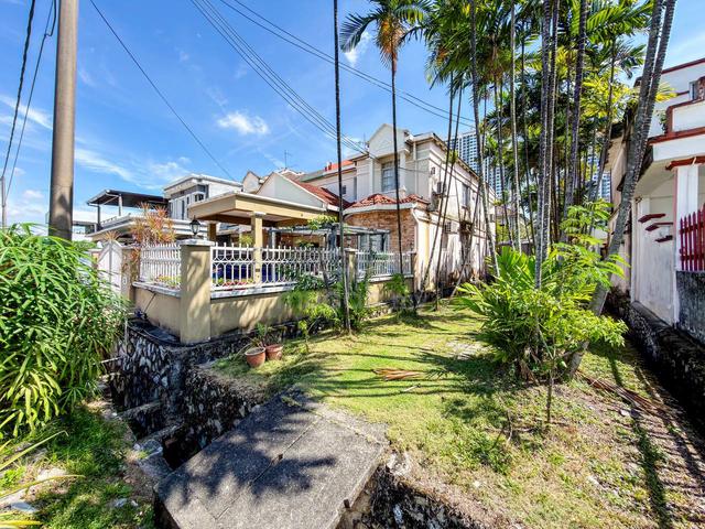 END LOT RENOVATED💥22x70💥 USJ 1 Taman Subang Mewah Subang Jaya 1