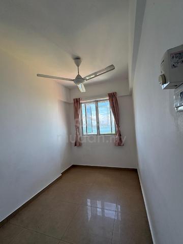 Room At Jelutong Area 1