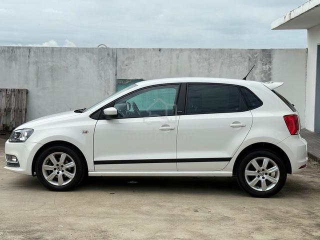 2017 Volkswagen POLO 1.6 (CKD) FACELIFT (A) - 5