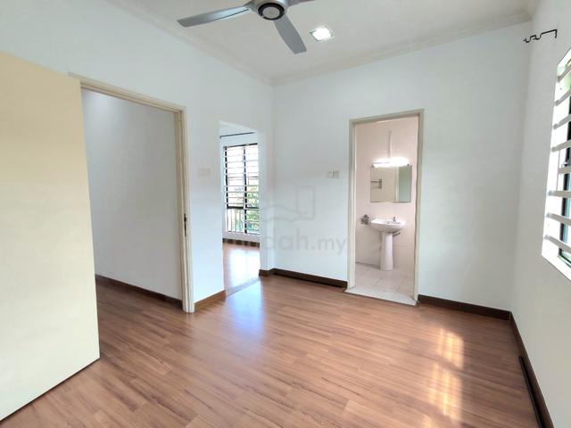 [MURAH!!Corner Lot] Putra Height Subang Jaya [FREEHOLD] 4