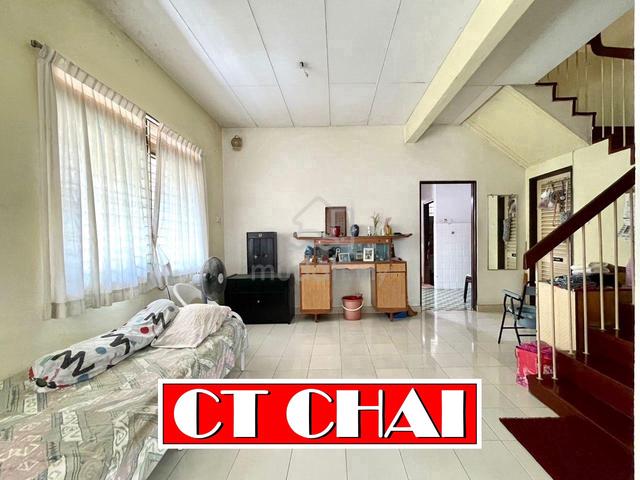 RARE CORNER UNIT! 2-STY CORNER TERRACE 2,700sqft ISLAND GLADES / PARK 1