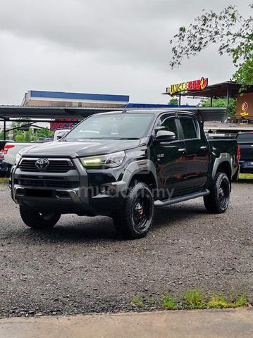2022 Toyota HILUX 2.8 ROGUE (A) - 2