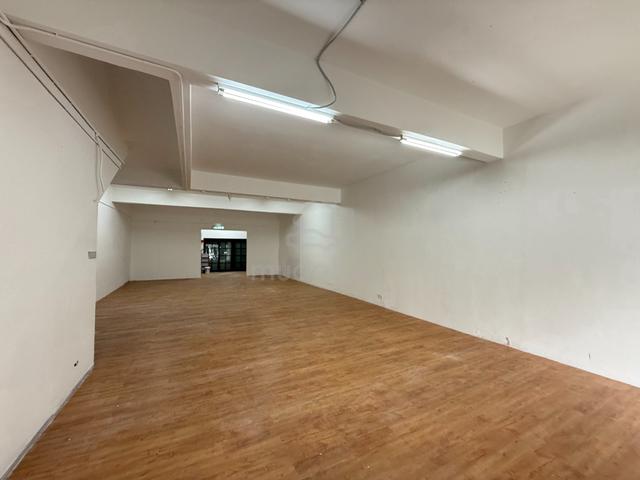 24x75 Ground Floor shop Jalan kenari puchong jaya for rent 1