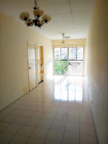 Vista Shop Apartment (Damansara Damai) 1