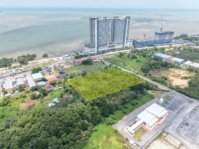 3.18 Acres Freehold Commercial Land Zoning Tanjung Lumpur, Kuantan 1