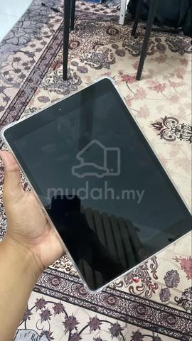iPad 8th Gen - Wifi - photo 2 of 3