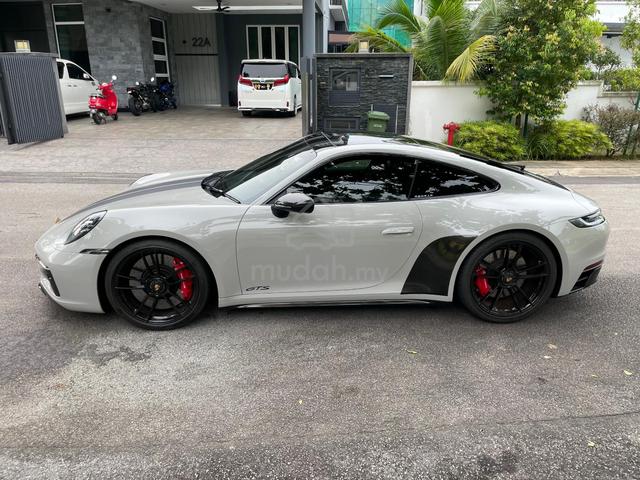 Porsche 911 CARRERA 4 GTS 3.0 (A) - 5
