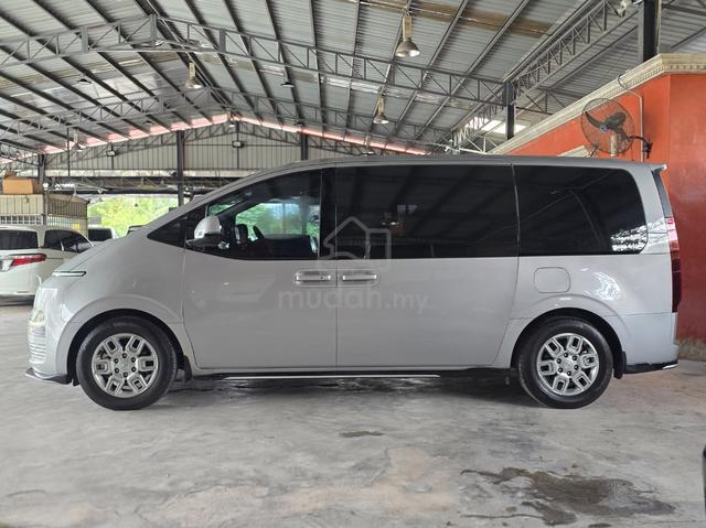 (LoanKedai) 2023 CBU Hyundai STARIA 2.2 11Seater - 4