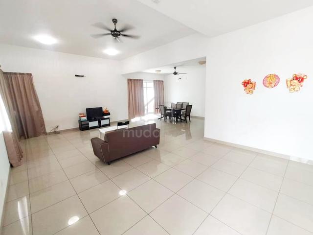 Kempas Utama Semi-D House For Sale 1