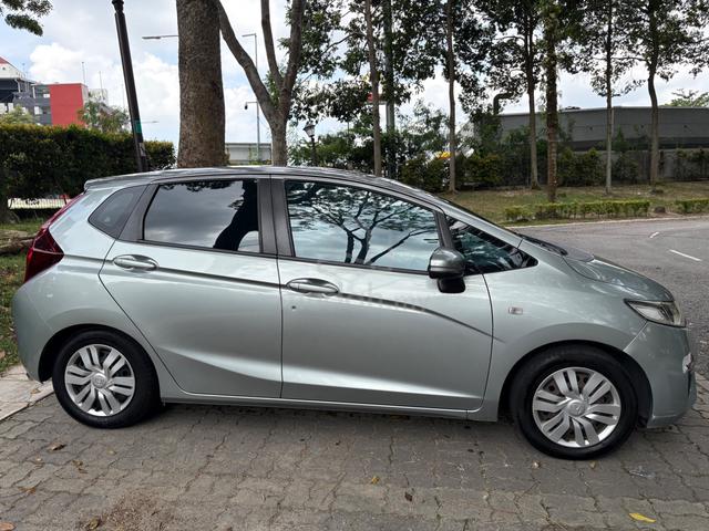 2016 Honda JAZZ 1.5 S (A) GK Original Condition - 4