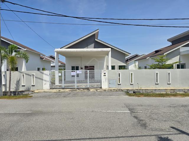 Single Storey Semi-D House At Taman Pusing Sakura, Pusing, Perak. 1