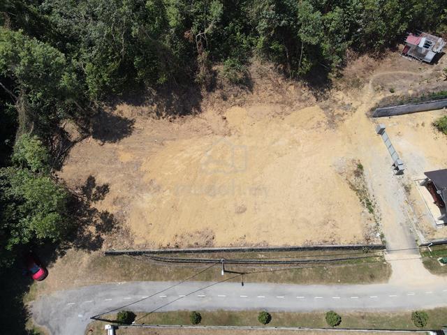 TANAH LUAS ! Bungalow Lot, Sungai Kantan, Jalan Melati, Kajang 1