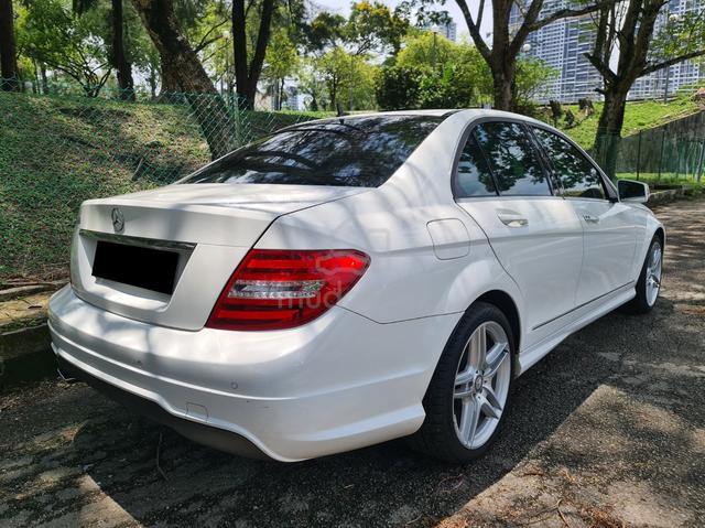 Mercedes Benz C200 1.8 CGI AMG Bodykit 7Speed CKD - 2