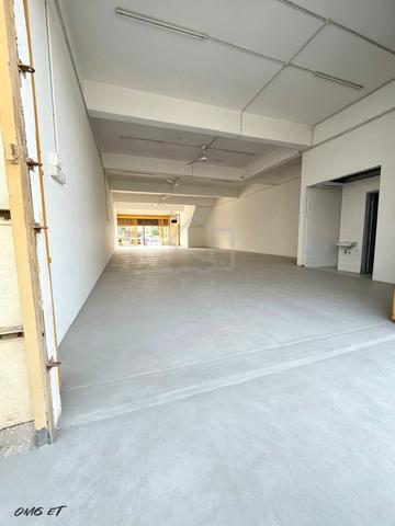 【FACING MAIN ROAD】Kampung Jawa, klang 1.5 Sty Link Factory/Warehouse 1