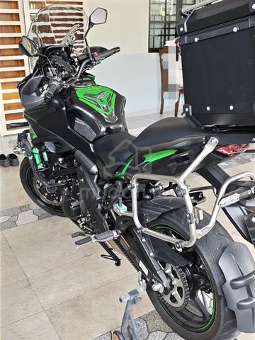Carousel Image