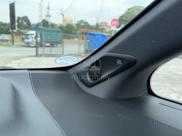2025 Toyota VELLFIRE 2.4 Z PREMIER JBL BLACK SEAT - 4