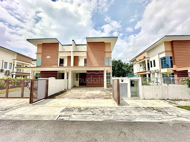 Brand New Double Storey Semi D Taman Seri Pagi 6 Seksyen 29 Shah Alam 1