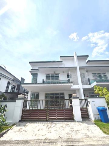 Senibong Villas @ Permas Jaya 2 Storey Semi D House For Rent 1