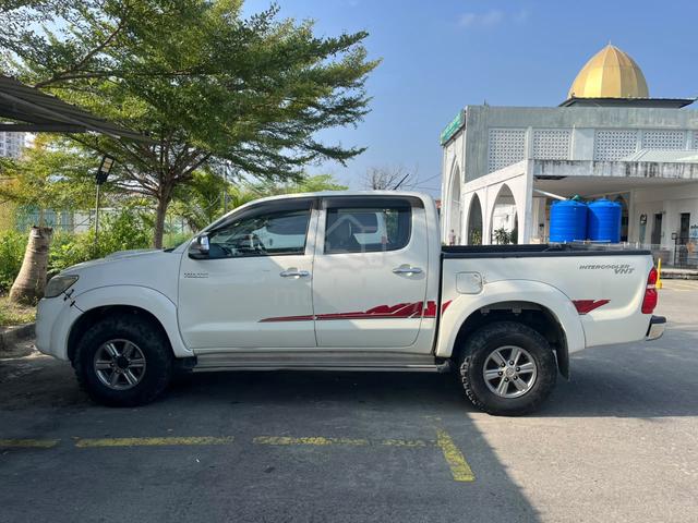 2015 Toyota HILUX 2.5 STD VNT MY05 KUN25R UPDATE - 1