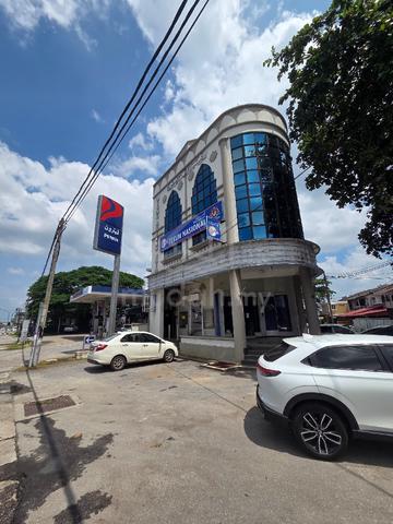 Groundfloor Office Premise For Rental in Taman Maju Kota Bharu 1