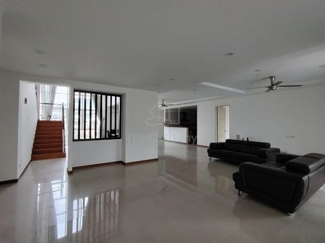 Tanjung Beach Condominium 1