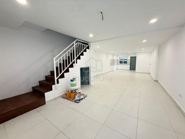 Kajang Taman Jasmin Freehold New Renovate Double Storey Terrace House 1