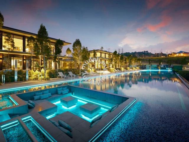 Emerald Hills 1