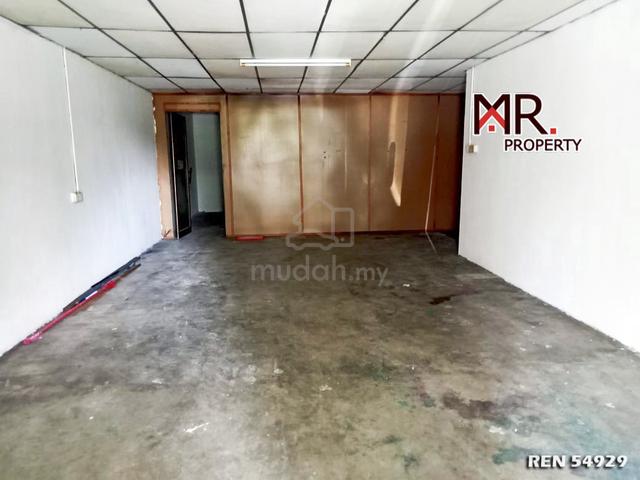 FACING ROAD @ Ground Floor Shop Lot Taman Suria, Gurun FOR RENT 1