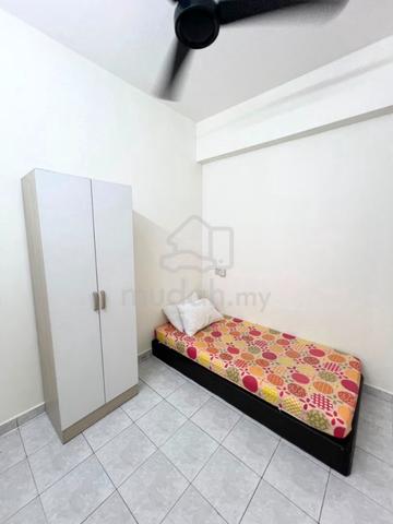 BJ Court Single Room for Rent Near BJ Complex Bukit Jambul Queensbay 1