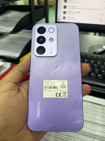 Realme C85 5G - photo 3 of 5