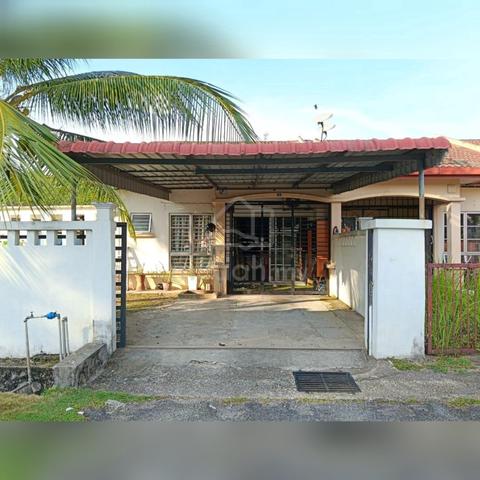 Rumah Teres Corner Lot Untuk Dijual di Seri Kembangan 1
