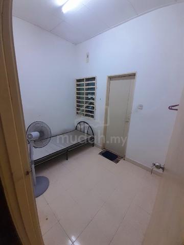 Bilik Sewa Single Klebang Putra (Lelaki Sahaja) 1