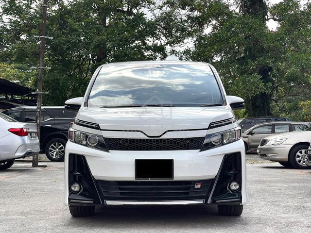2018 Toyota VOXY 2.0 ORI GR SPORT (A) - 2
