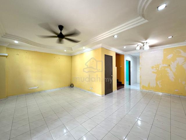 2 Storey Terrace | Move In Condition | Gated & Guarded | Near AEON 1