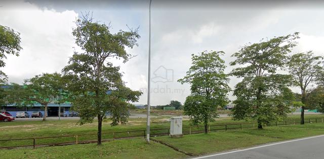 Nilai town Centre  🔥commercial land🔥 free hold main road 5